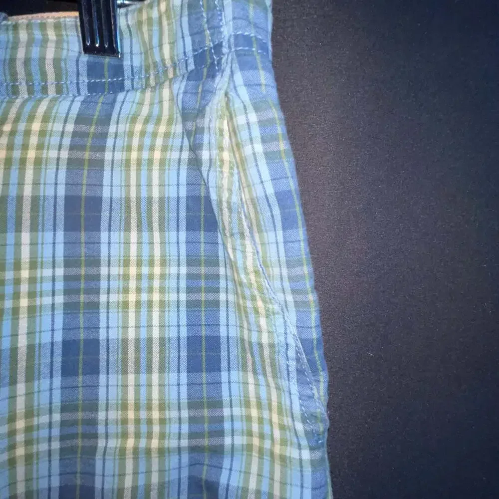 IZOD Men's‎ Plaid Flat Front Shorts Size 36